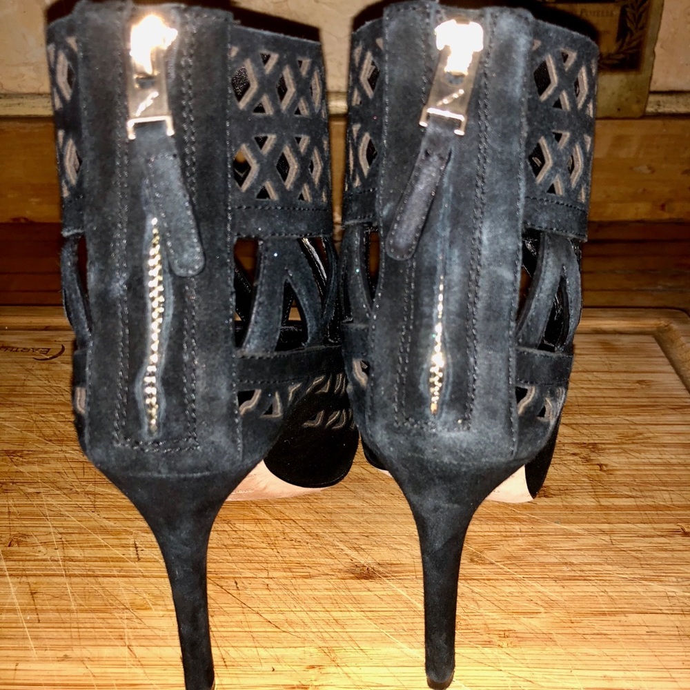 Open Toe Laser Cut Booties - Picture 4 of 8